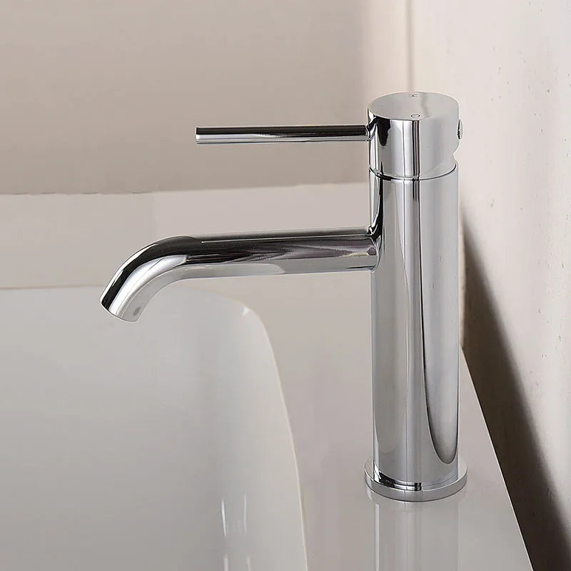 Robinet mitigeur de lavabo monotrou — inox, 6 finitions